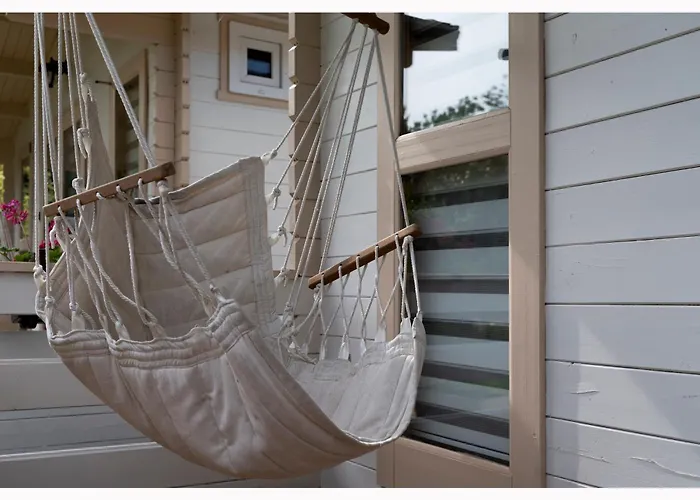 U Oli * ستيغنا